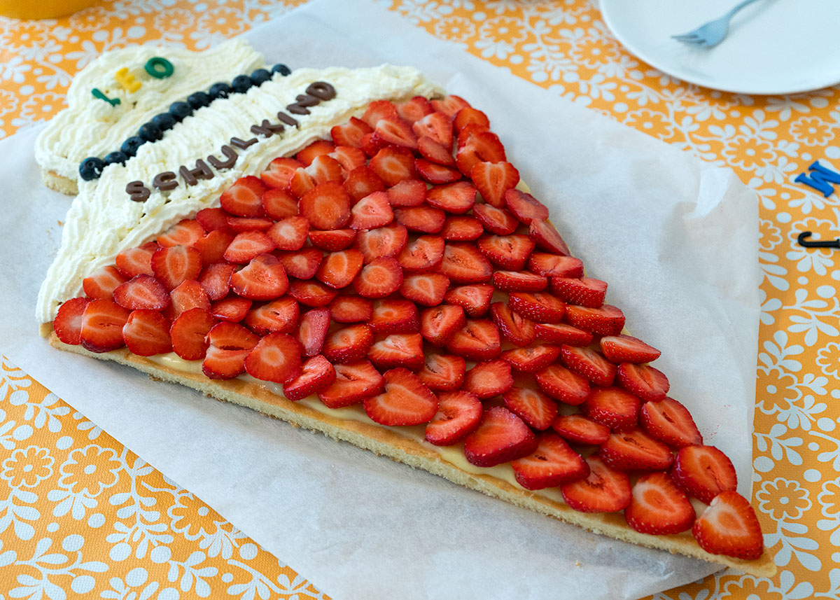 Erdbeertorte in Schultüten-Form